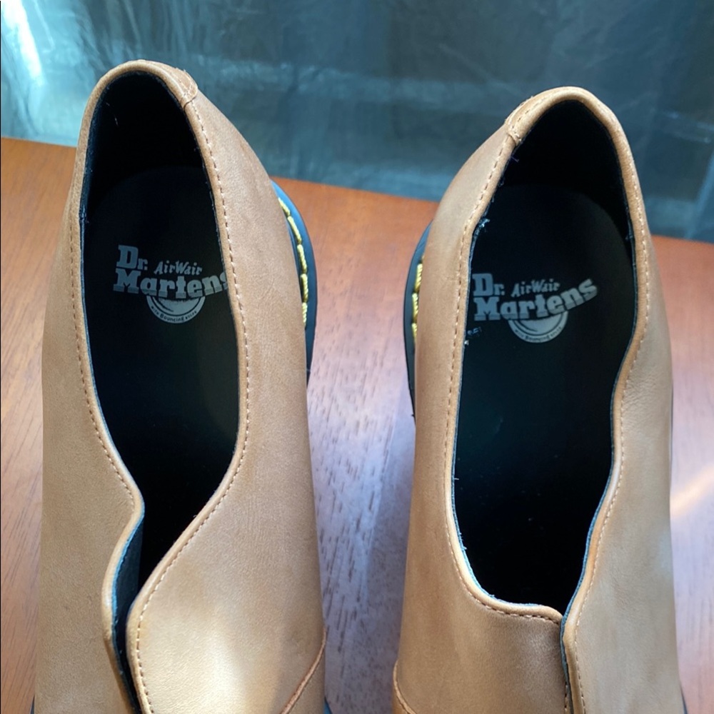 Dr. Martens Cordelia Tan Leather Platform Heels Women's US 8 UK 6 - Picture 9 of 11